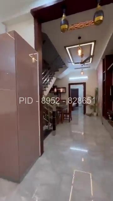 1 BHK Flat for Rent in Ramesh Nagar Only in 7500, Delhi Near Bus Stand